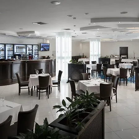Hotel Onovo Dendra
