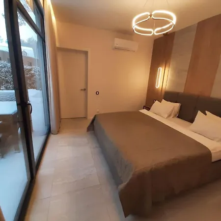 Onovo Dendra Hotel Kiev