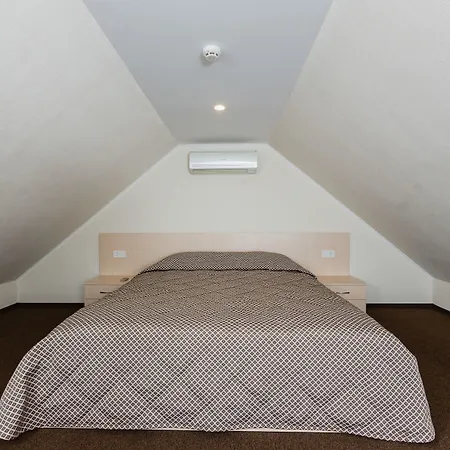 Onovo Dendra 4* Kiev